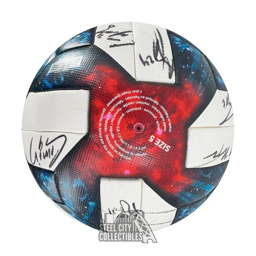 2019 Columbus Crew SC Auto Match Used Soccer Ball - BAS/Fanatics LOA (19 Sigs)