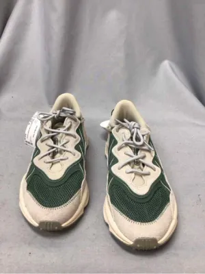 ADIDAS SIZE 10 Ladies SHOES