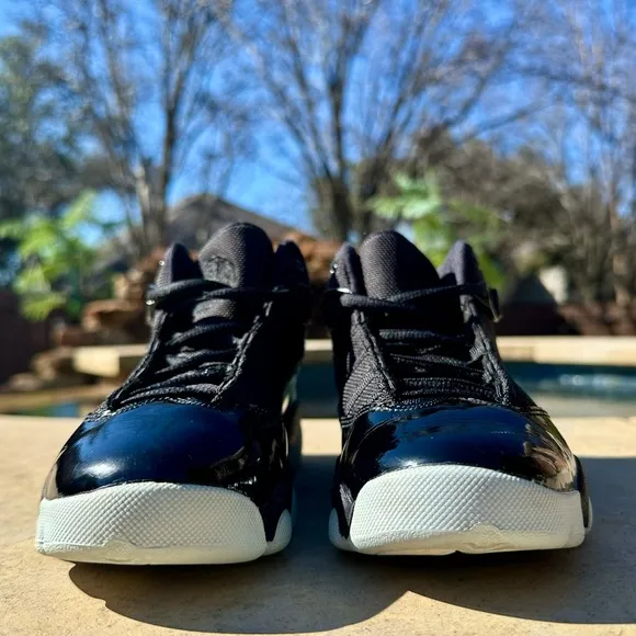 Air Jordan 6 Rings Space Jam Black/White Basketball Kids Shoes - Size 3Y