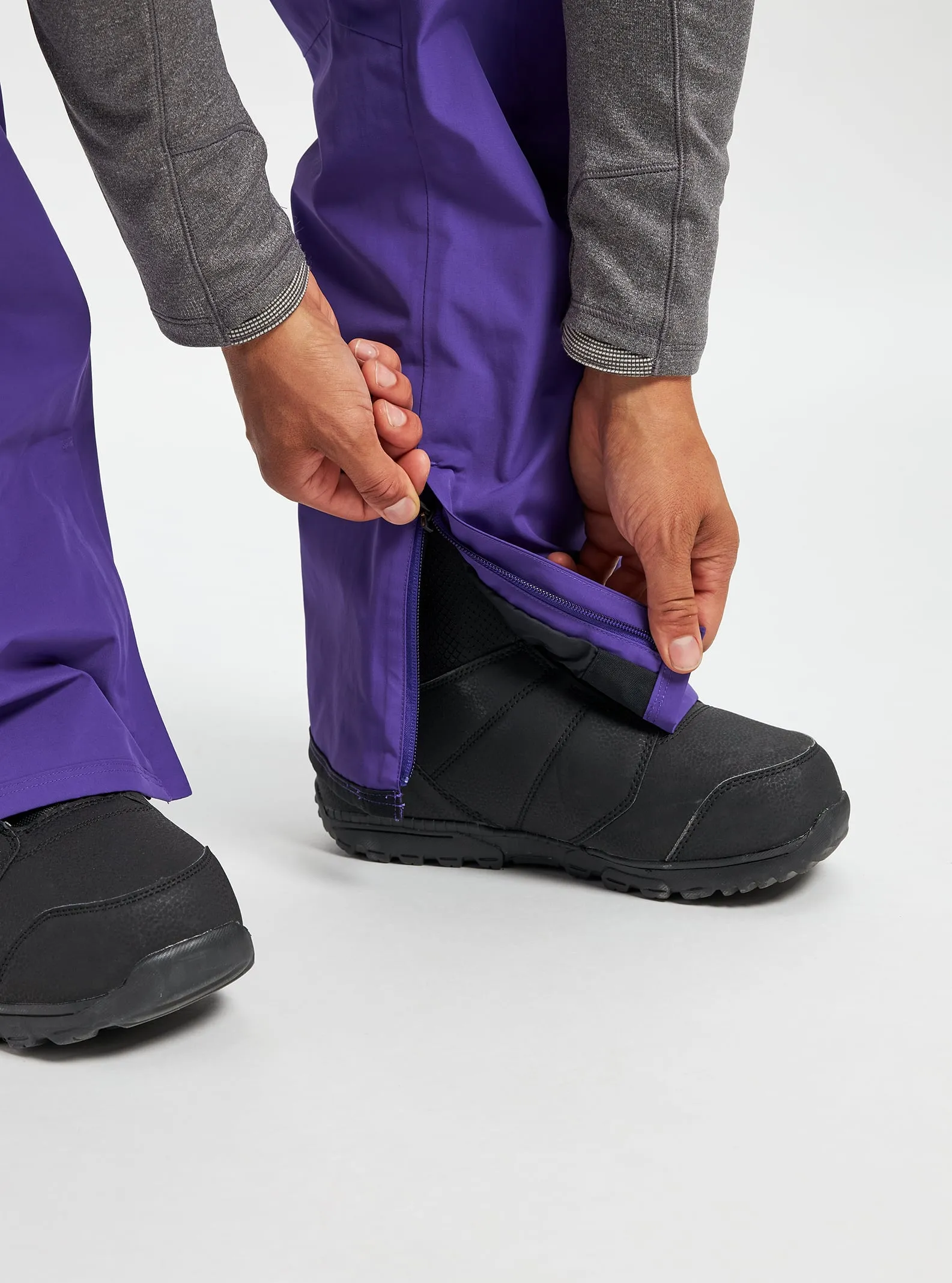 [ak] GORE-TEX Cyclic Bib Snowboard Pant 2022