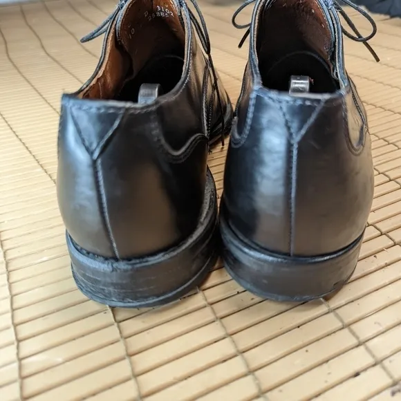Allen Edmonds &quot;Montgomery&quot; Black Leather Split Toe Oxfords Dress Shoes Size 10D
