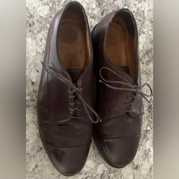 Allen Edmonds Bergland Brown Leather Cap Toe Derby‎ Dress Shoes 9.5 3E #6551 USA