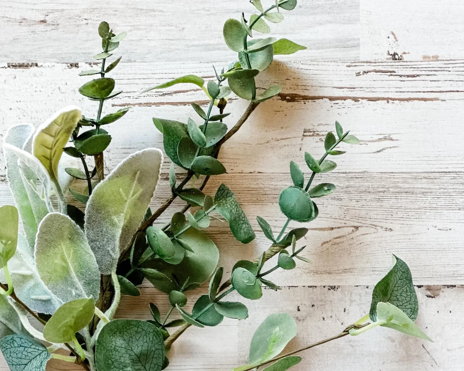 Artificial velvet lamb's ear greenery spray