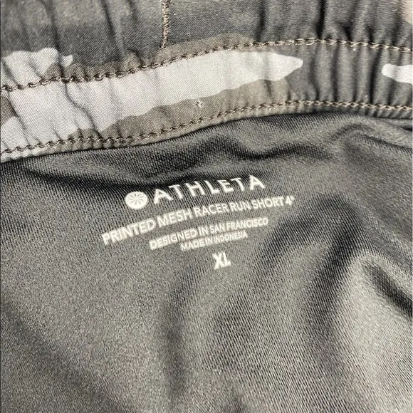 Athleta Mesh Racer Run Short 4&quot; XL