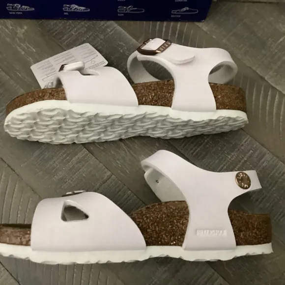 Birkenstock Kids' Rio Sandal, size 11-11.5US / 29EU