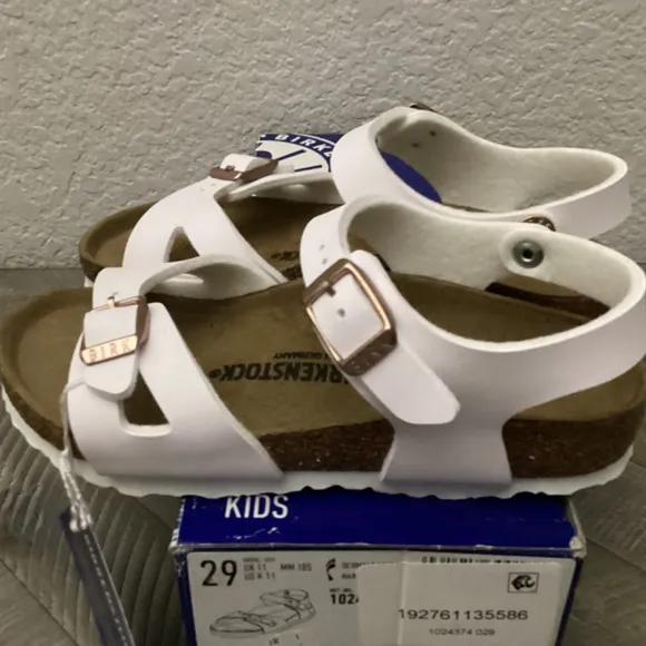 Birkenstock Kids' Rio Sandal, size 11-11.5US / 29EU