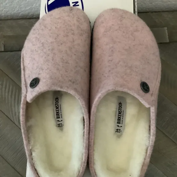 BIRKENSTOCK Kids' Zermatt Genuine Shearling Lined Slipper, size 3-3.5US …