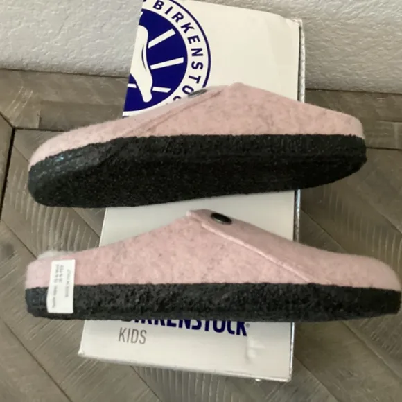 BIRKENSTOCK Kids' Zermatt Genuine Shearling Lined Slipper, size 3-3.5US …