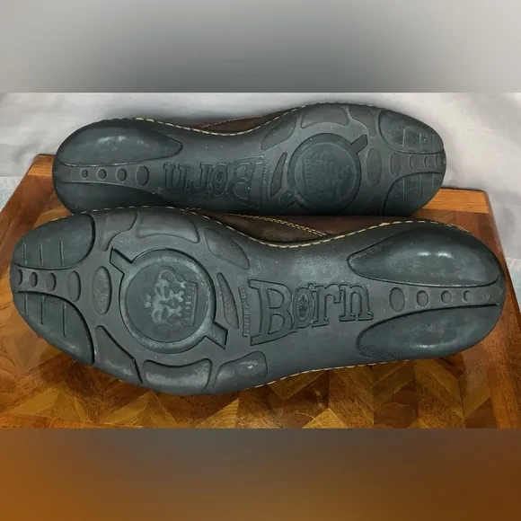 Born brown leather slip on shoes 10