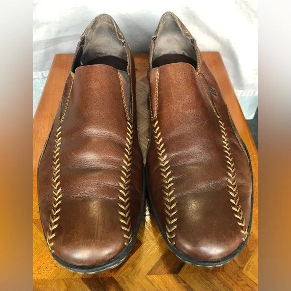 Born brown leather slip on shoes 10