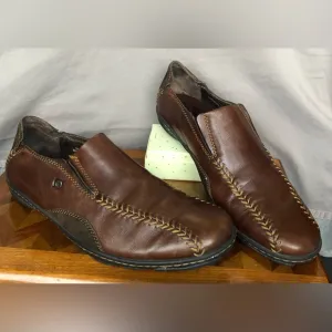 Born brown leather slip on shoes 10