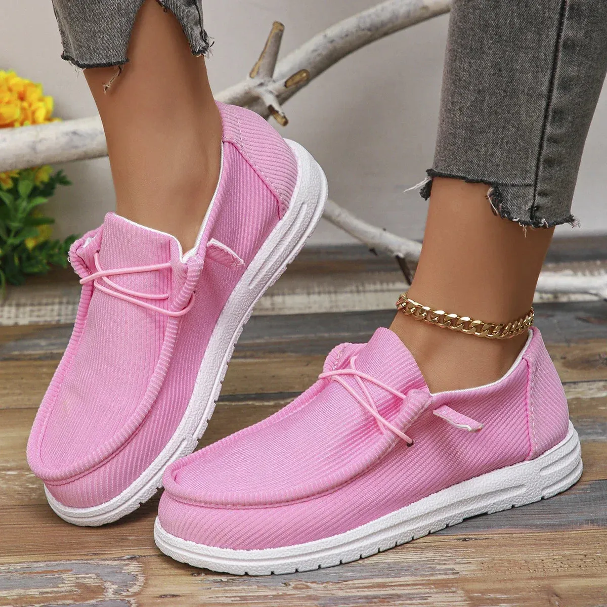 Canvas Shoes Women Summer Casual Sneakers Women Breathable Cloth Loafers Platform Shoes Woman Designer Shoes