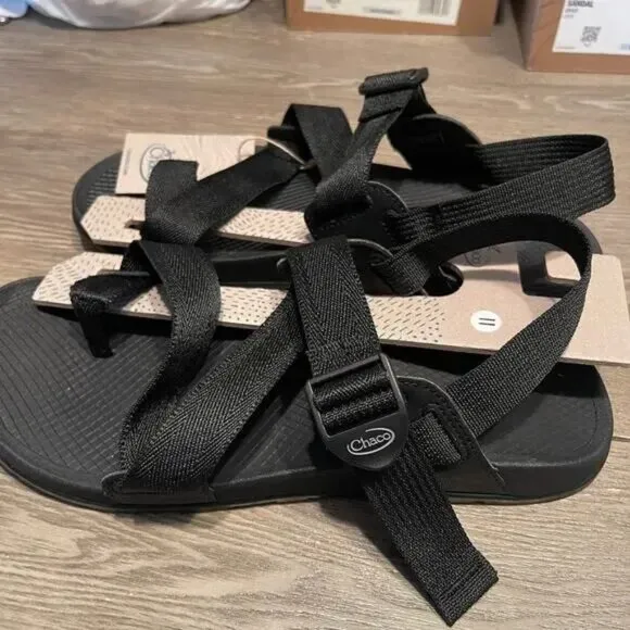 Chaco Men's Lowdown 2 Sandal Size 11 NWT $100 Black