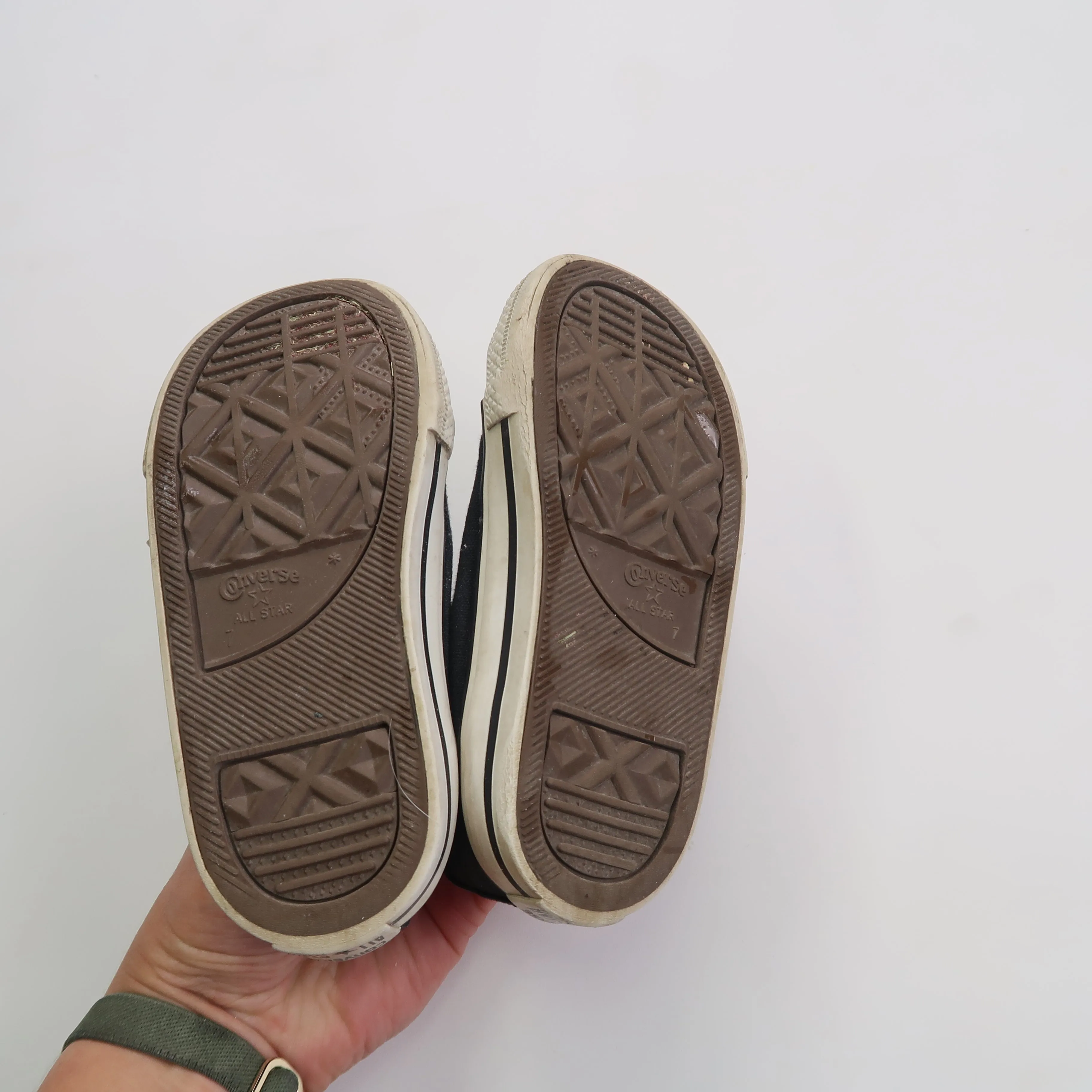 Converse - Shoes (Shoes - 7)