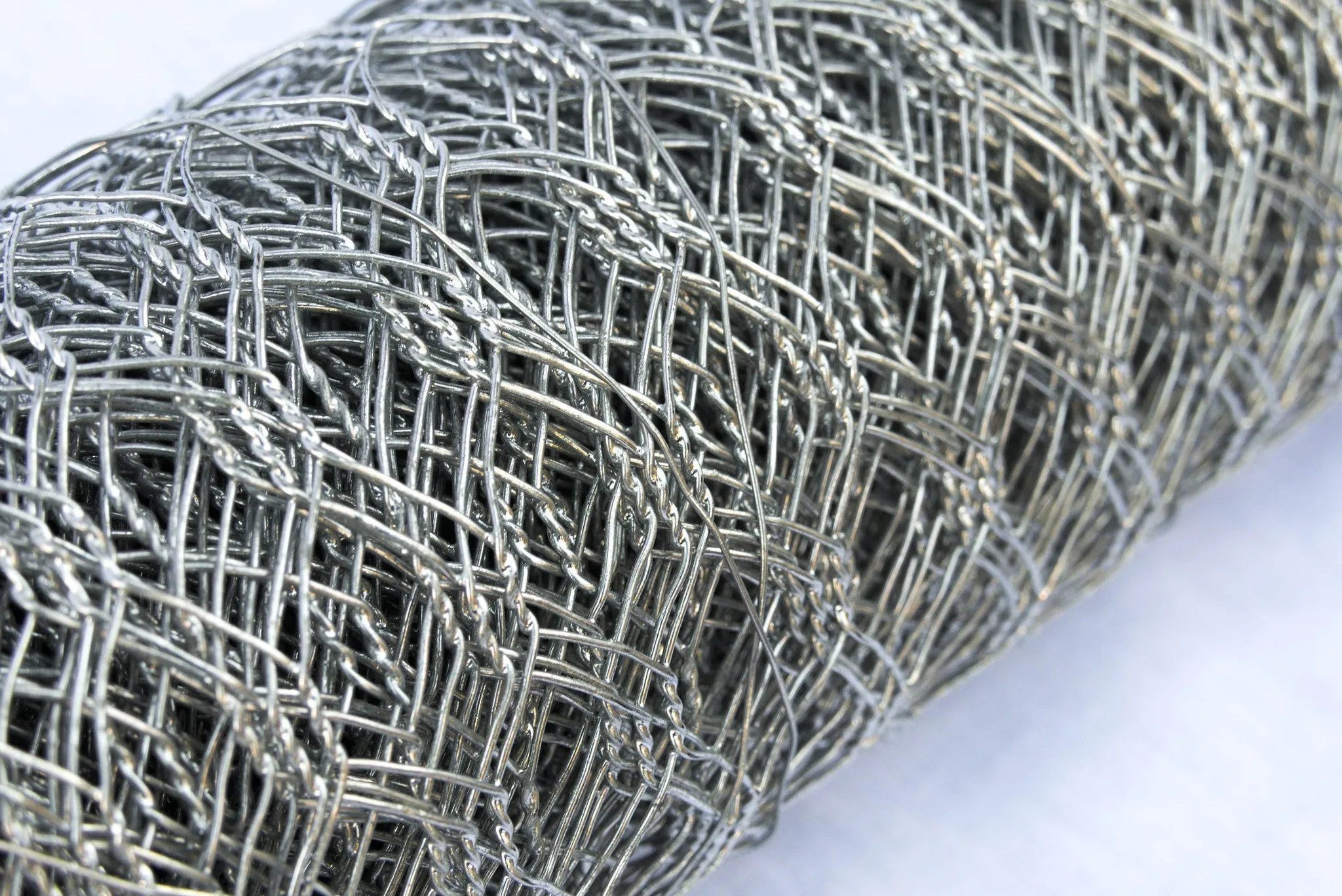 Digger's RootGuardTM 4 Foot x 100 Foot (400 Sq Ft) Gopher Wire Roll