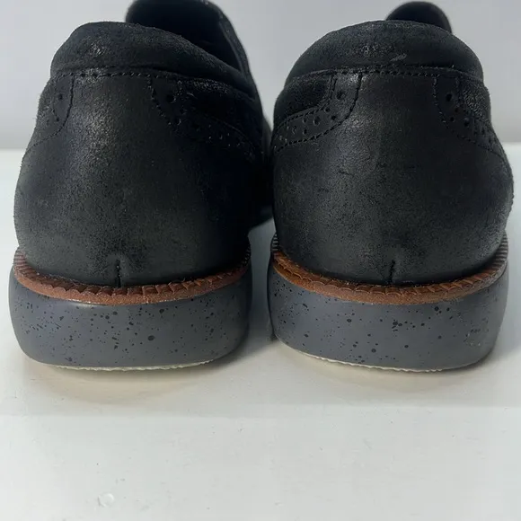 Donald J. Pliner Black Textured Leather SlipOn Shoes Size 11