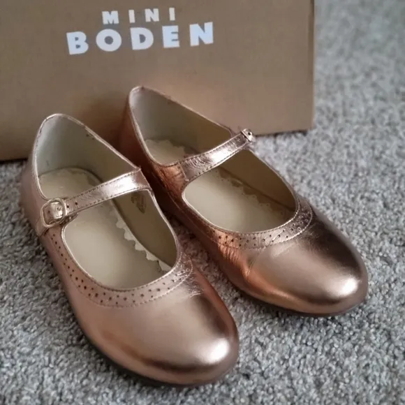 ♥️EUC♥️ BODEN GIRLS GENIUNE LEATHER MARYJANE DRESS SHOES