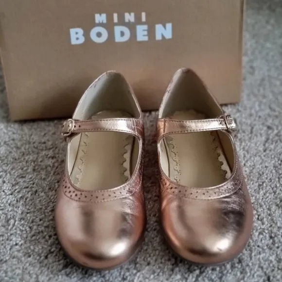 ♥️EUC♥️ BODEN GIRLS GENIUNE LEATHER MARYJANE DRESS SHOES