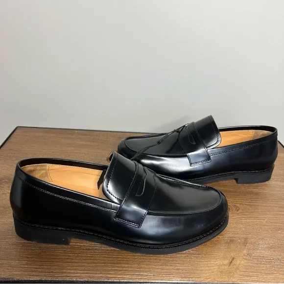 EXPRESS NWT Men’s Genuine Leather Black Loafer Dress Shoes Size 9