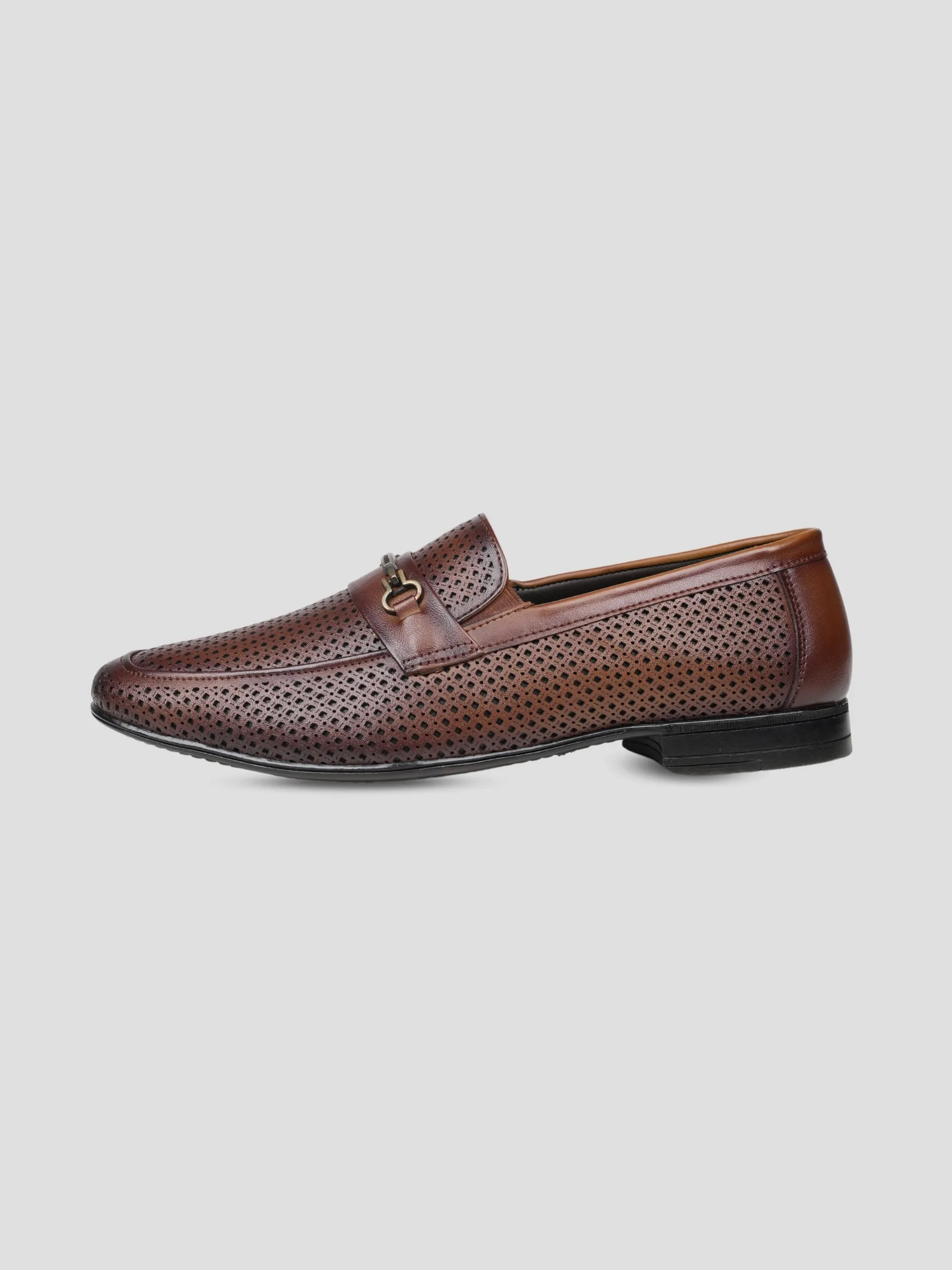 EZOK Men's Slip-On Leather Casual Shoes – Stylish & Comfortable