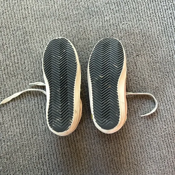 Golden Goose girls shoes size 32