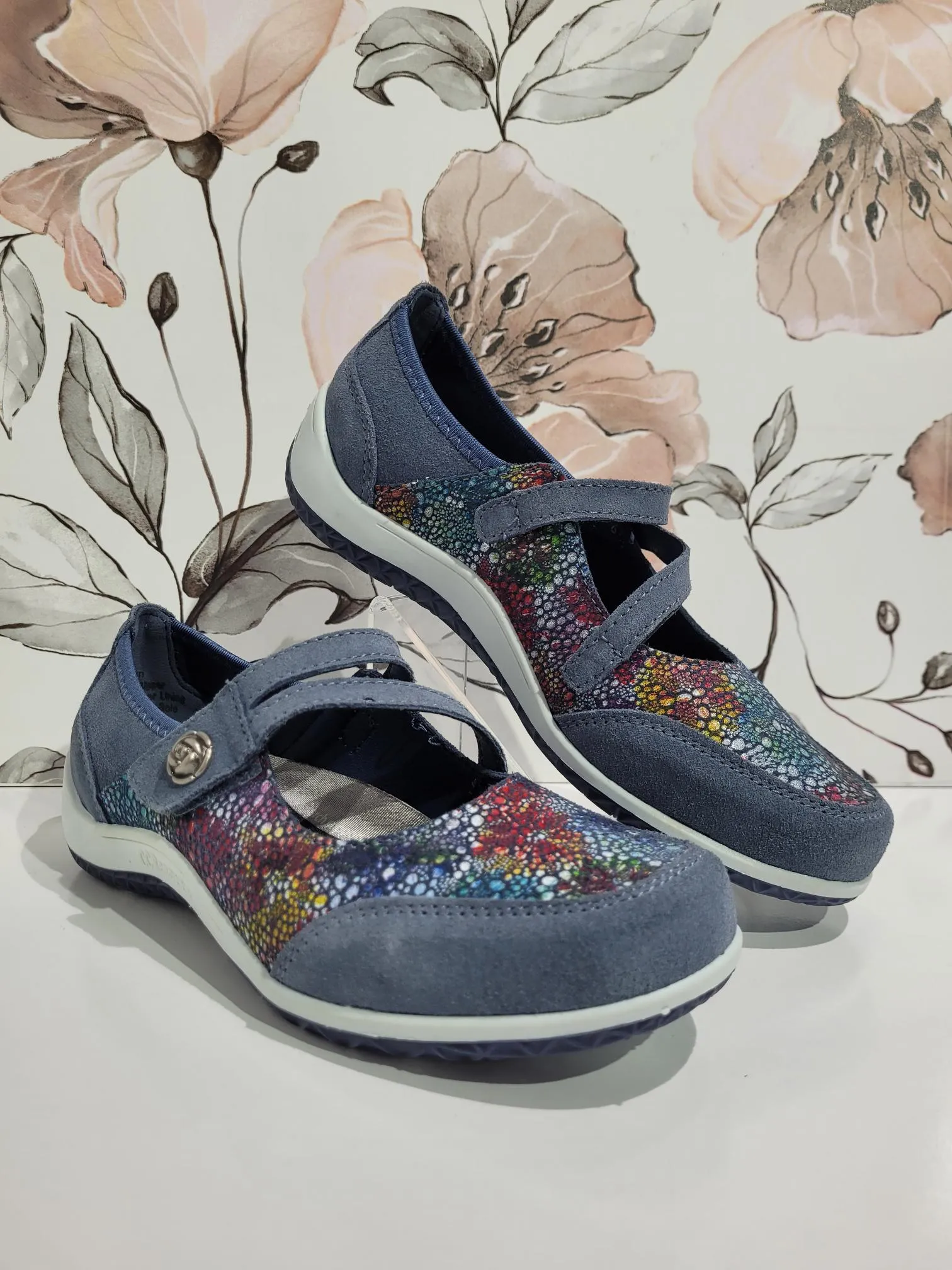 Jasmyn Navy Floral by CC Resorts