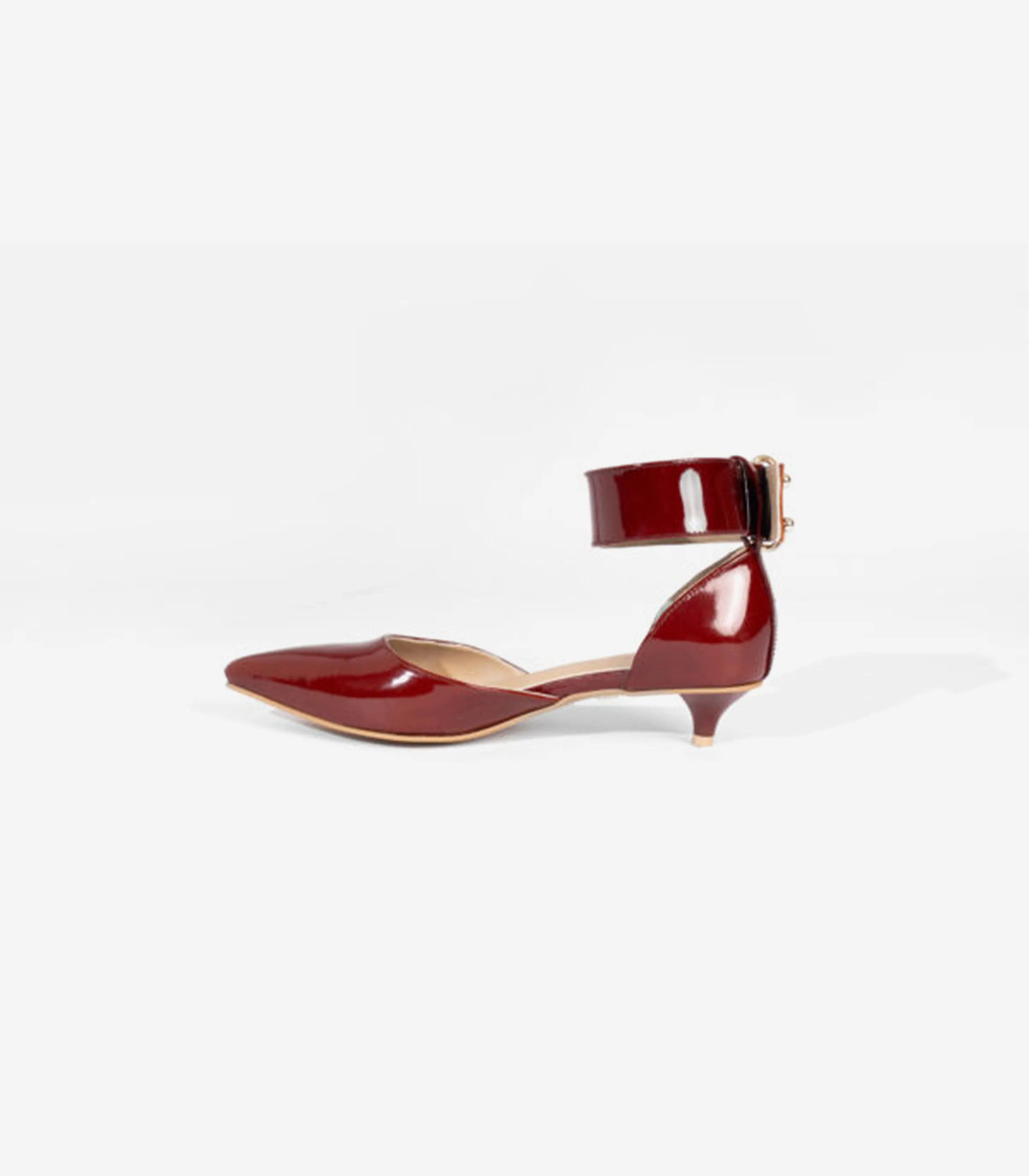 Jayda Shoes - Buckled Kitty Pumps