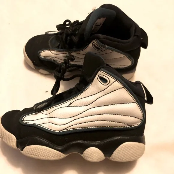 Jordan pro strong white and black shoes