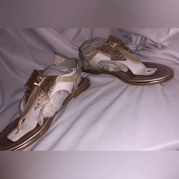 Juicy Couture shoes youth size 5