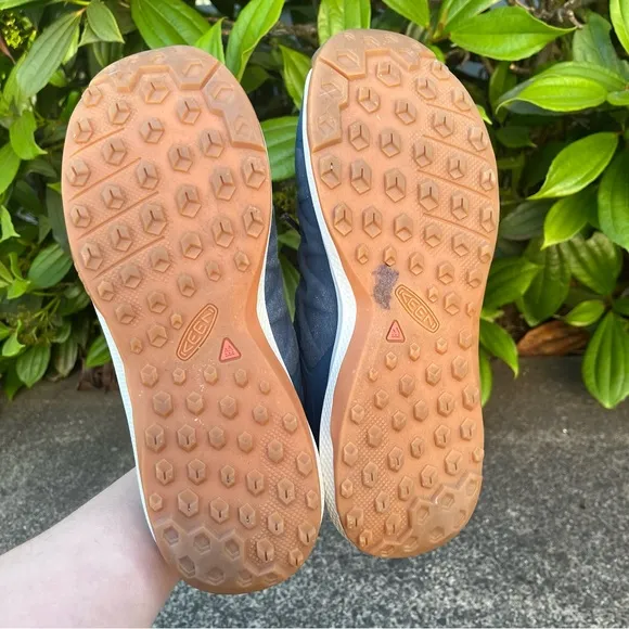 KEEN Women's Explore WP Hiking Shoes