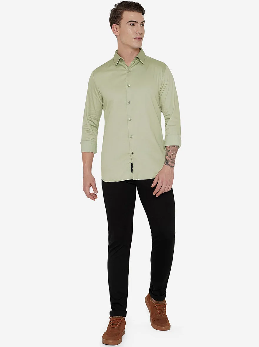 Light Green Solid Slim Fit Semi Casual Shirt | JadeBlue