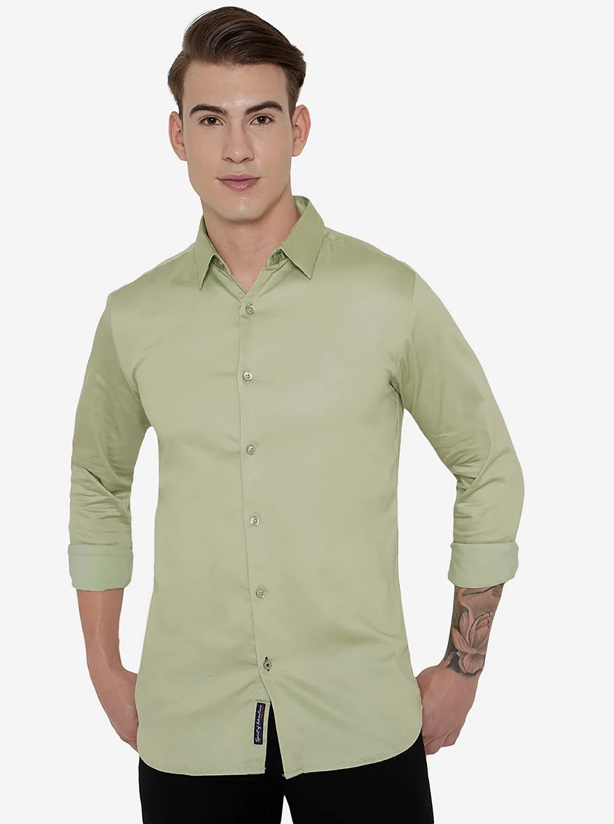 Light Green Solid Slim Fit Semi Casual Shirt | JadeBlue