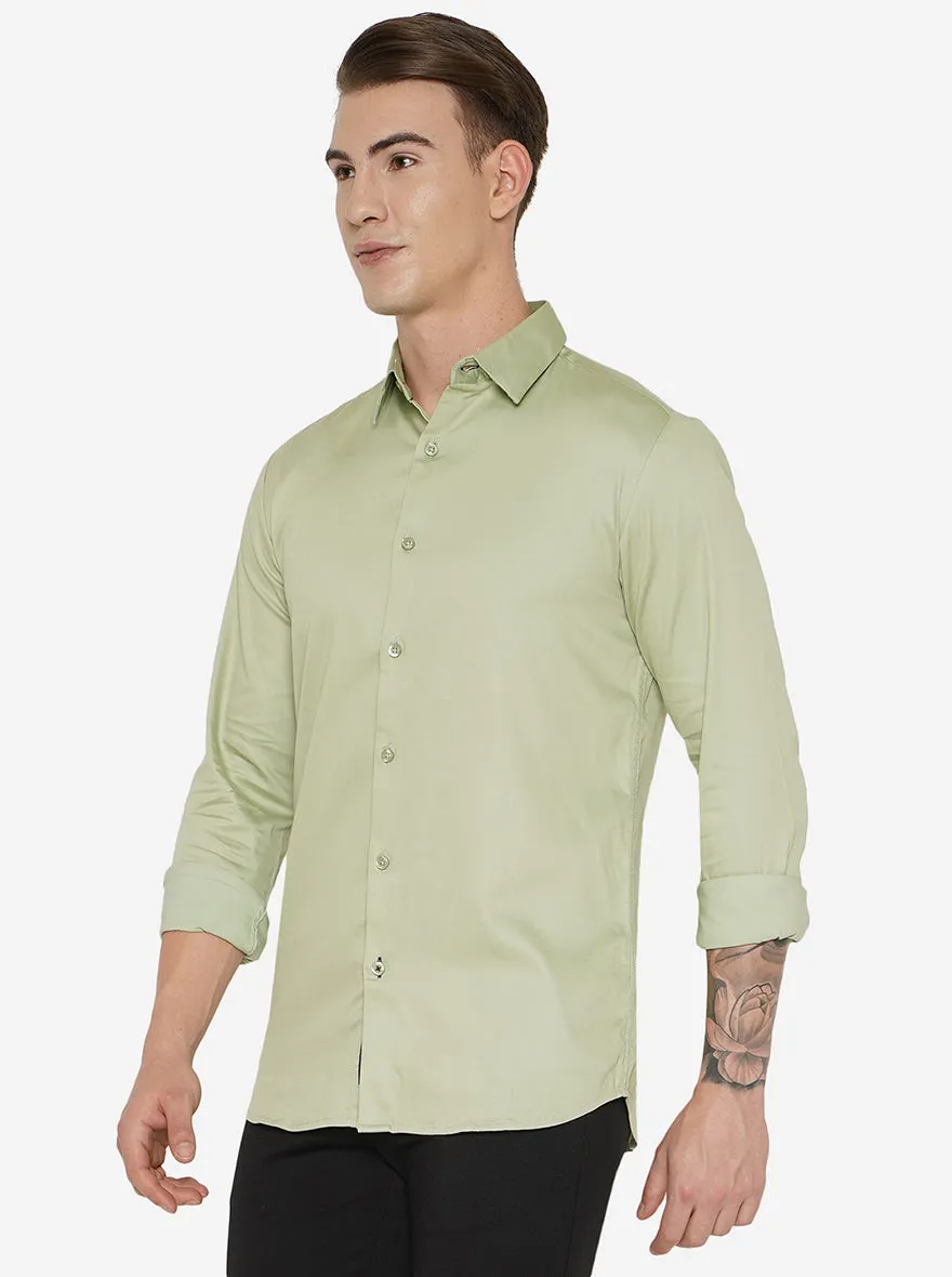 Light Green Solid Slim Fit Semi Casual Shirt | JadeBlue