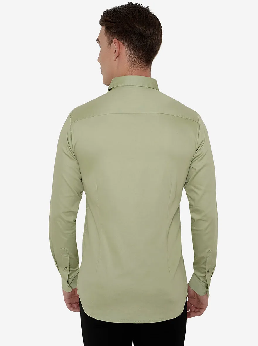 Light Green Solid Slim Fit Semi Casual Shirt | JadeBlue