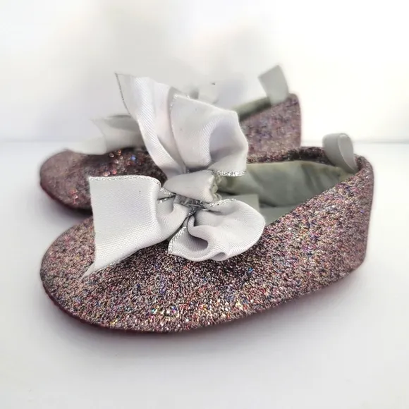 Lot of gorgeous baby girls infant dress shoes Crib shoes tennis shoes
