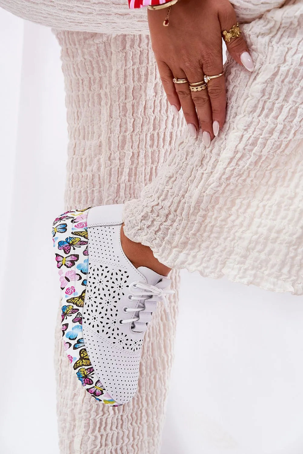 Low Shoes Step in style