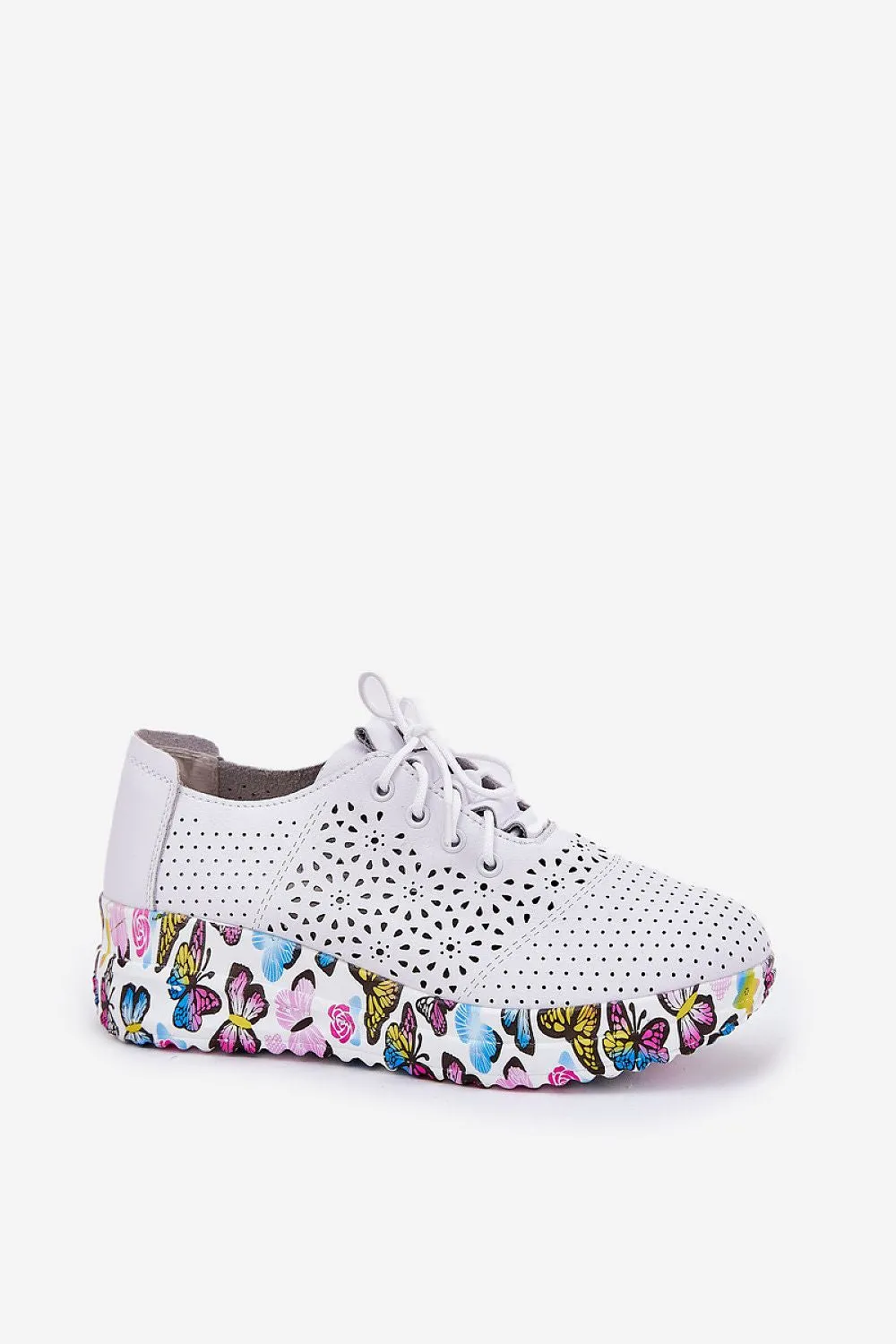 Low Shoes Step in style