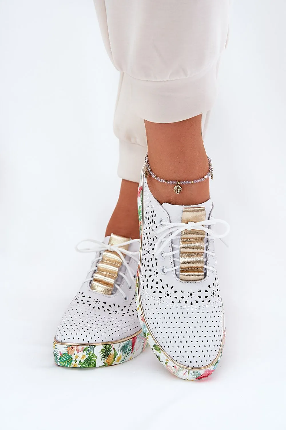 Low Shoes