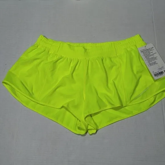 Lululemon Hotty Hot Short II Highlight Yellow Lined sz 14 NEW