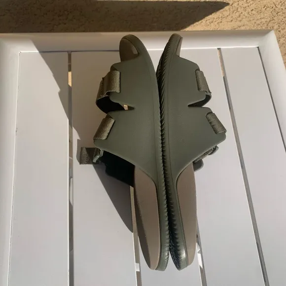 Military green Chaco slip on summer men shoes size 11
