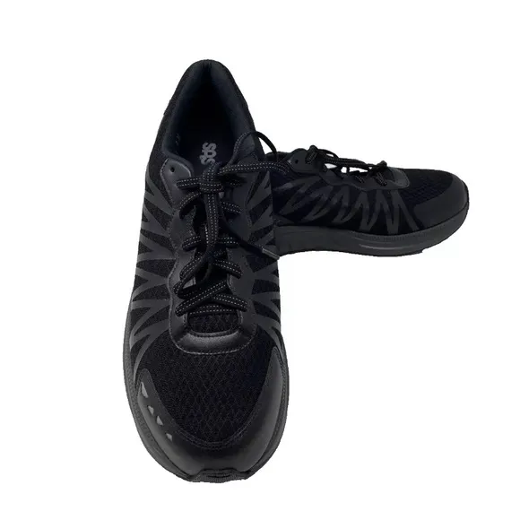 Mission One-M Lace Up Sneaker SIZE 13 EE