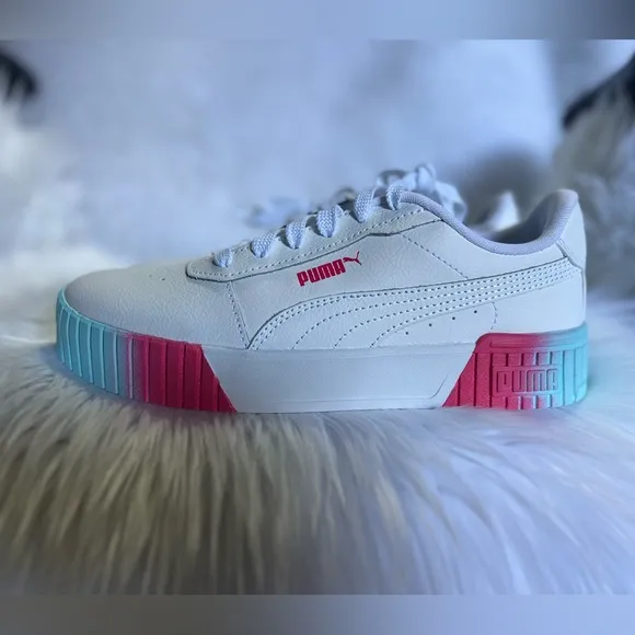 New in a box Carina 2.0 Fade JRLwhite-puma white-sunset pink