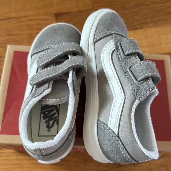 NIB Vans Old Skool V Toddler Shoes