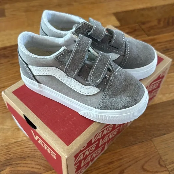 NIB Vans Old Skool V Toddler Shoes