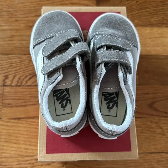 NIB Vans Old Skool V Toddler Shoes