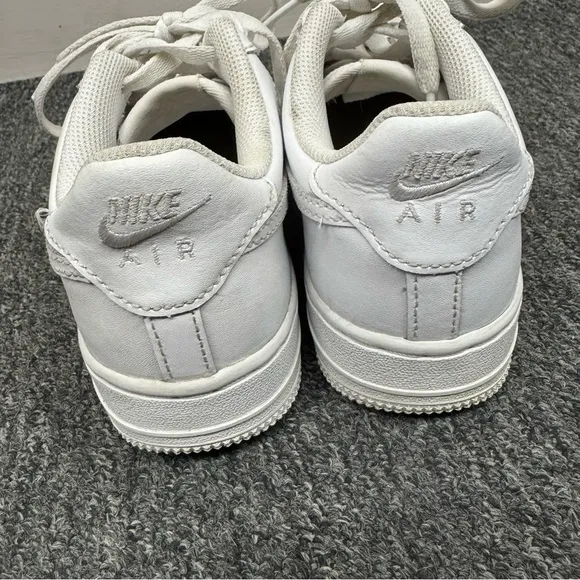 Nike Air Force 1 Shoes Size 5.5