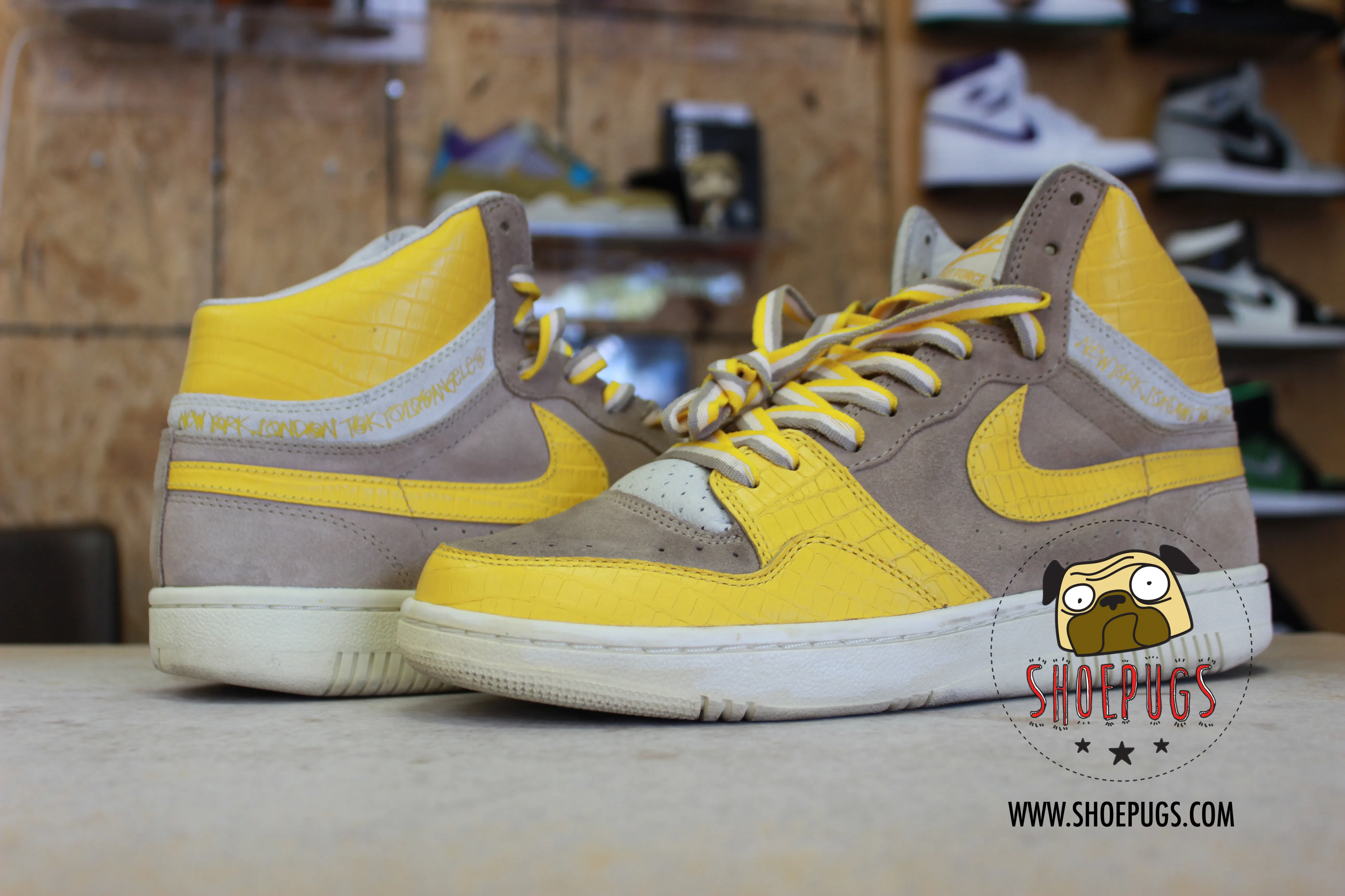 Nike Court Force Hi Stussy