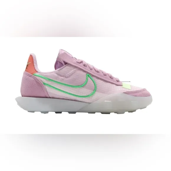 Nike is women's waffle racer 2X in arctic pink, size 10
