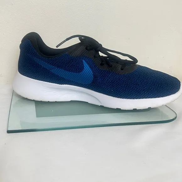 Nike Mens Tanjun SE AR1941-002 BlueRunning Shoes Sneakers Size