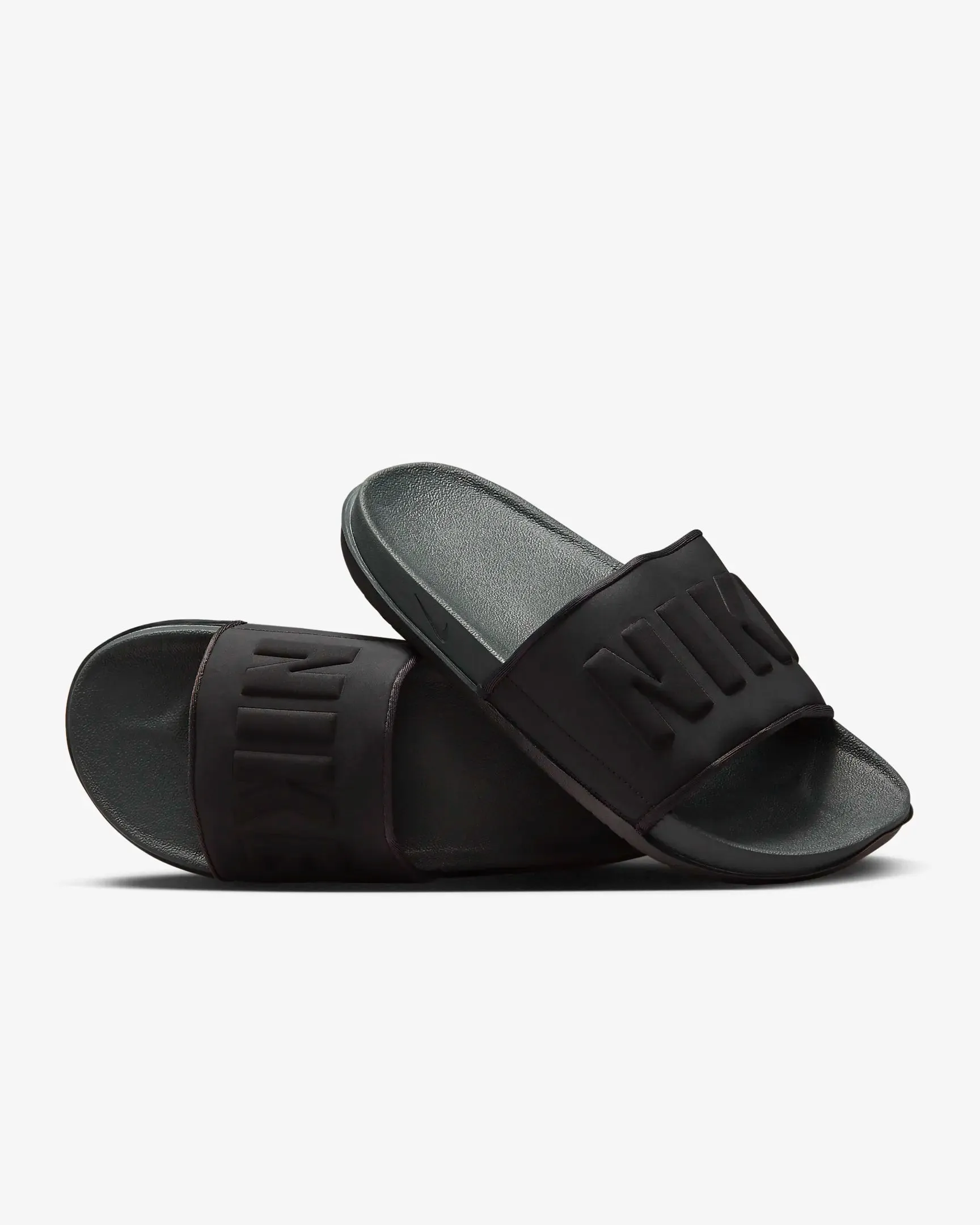 NIKE OFFCOURT SLIDE